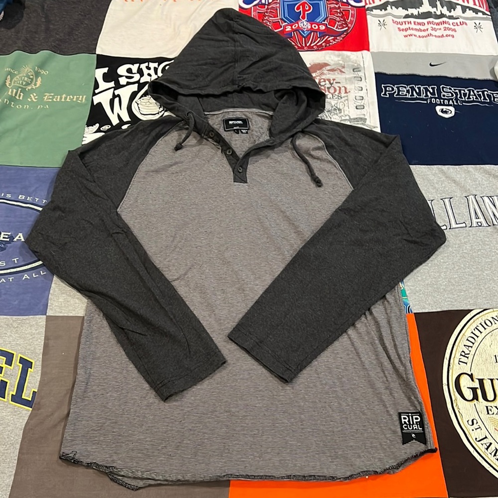 Rip Curl Hoodie, Size L